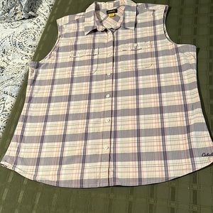 Women’s Cabela’s plaid sleeveless button down shirt. XL